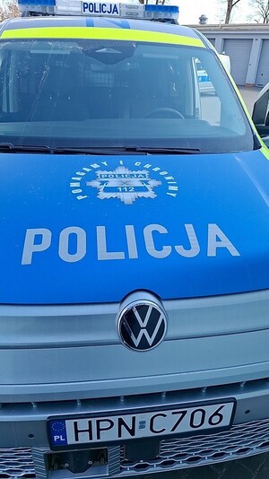 Nowy radiowóz policyjny.